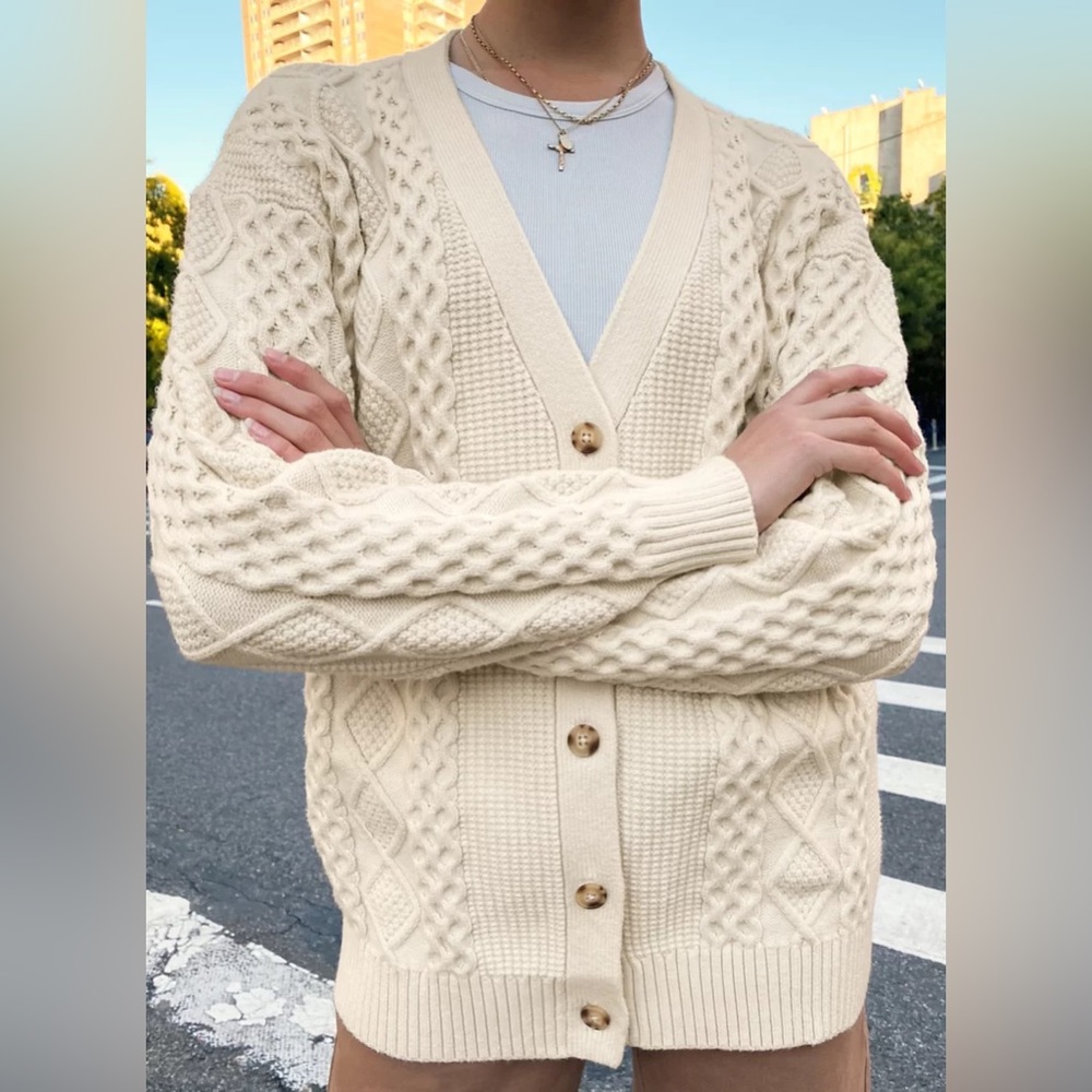 Aritzia ISO Sunday Best Lamora Cardigan